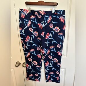 Lands’ End Flowered cropped pants